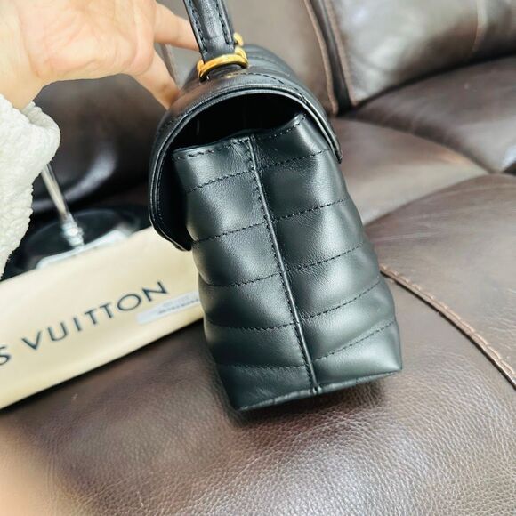 Louis Vuitton New Wave Hold Me Noir - Picture 7 of 16